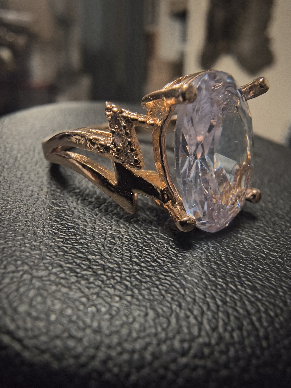 Rose Gold Ring with Light Purple Oval Stone